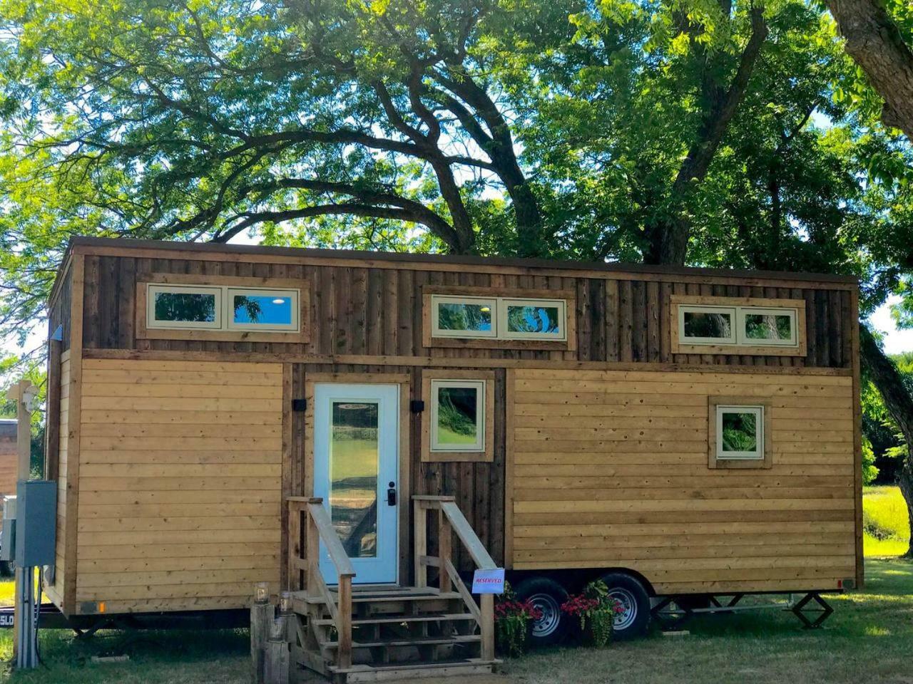 Montana Escape Elegant Tiny House In Waco Near Magnolia Villa Eksteriør billede