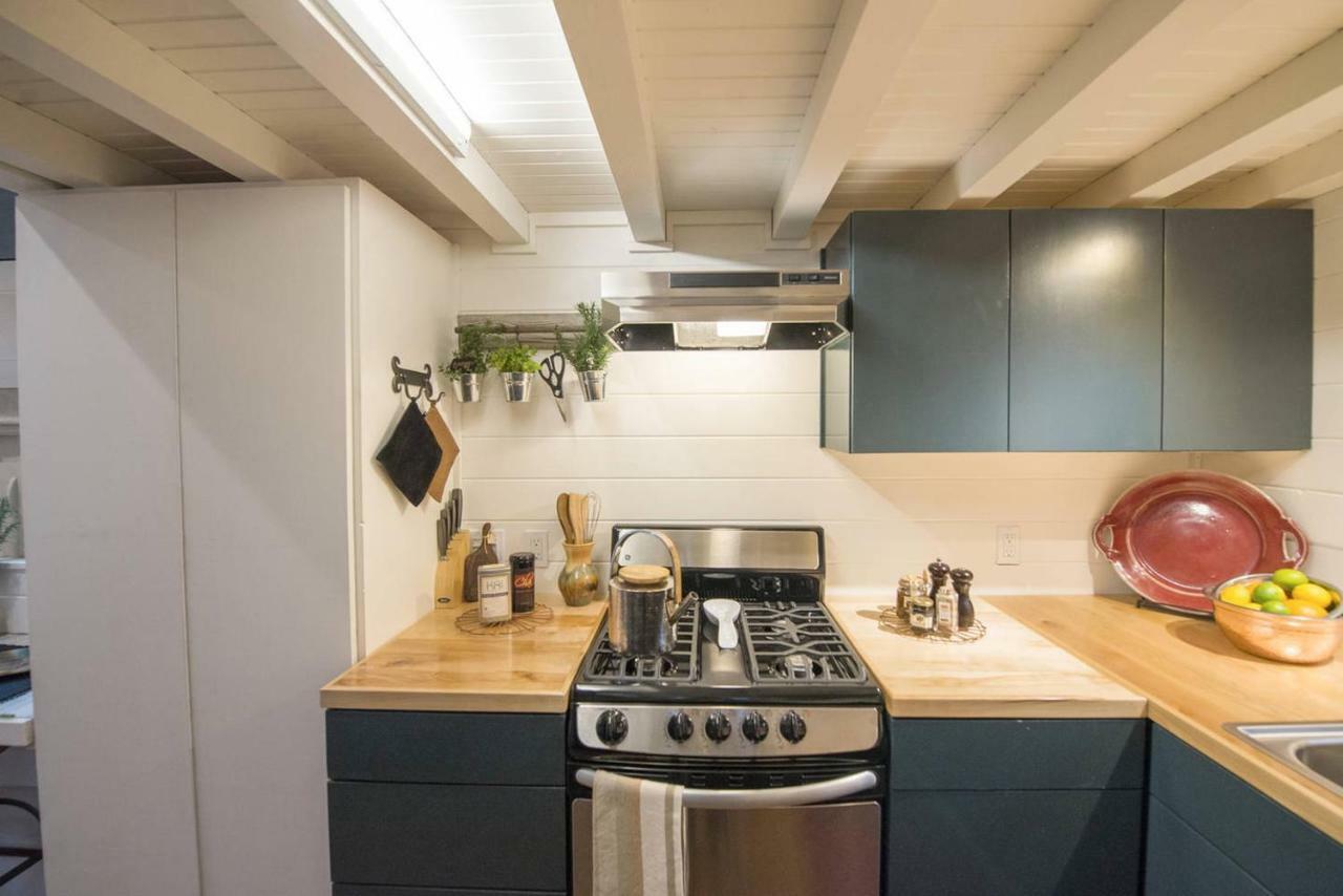 Montana Escape Elegant Tiny House In Waco Near Magnolia Villa Eksteriør billede