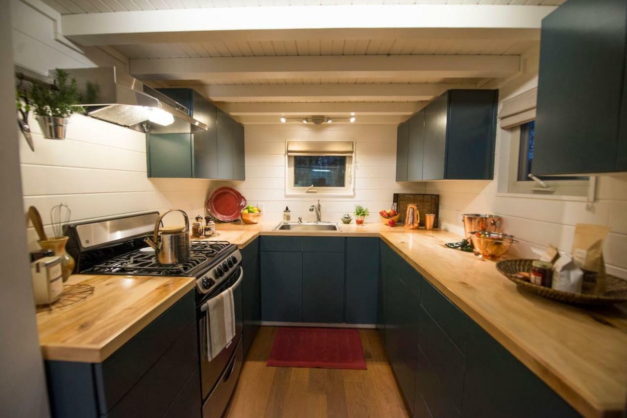 Montana Escape Elegant Tiny House In Waco Near Magnolia Villa Eksteriør billede